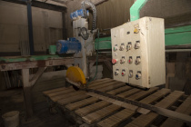 Резка камня